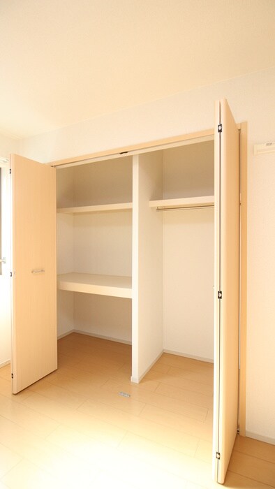 グリ－ンヴィラⅢの物件内観写真