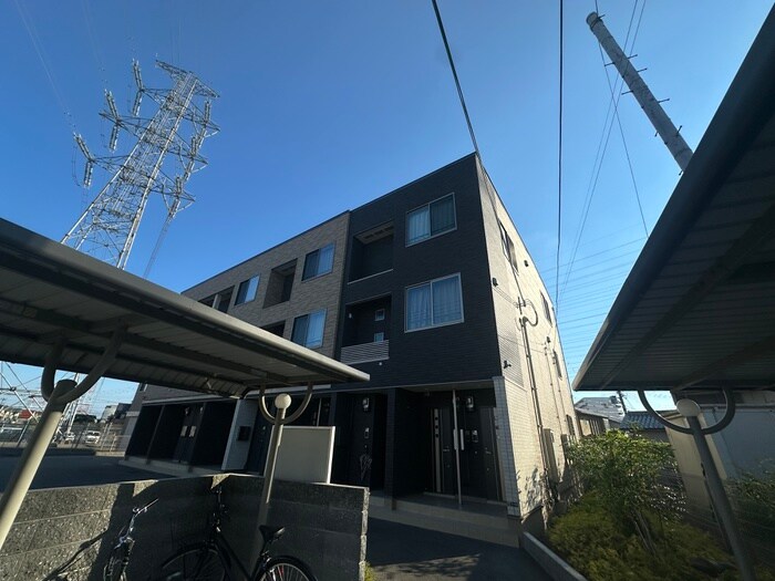 アレグレパス安倉の物件外観写真