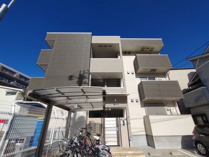 フジパレス栗山公園の物件外観写真