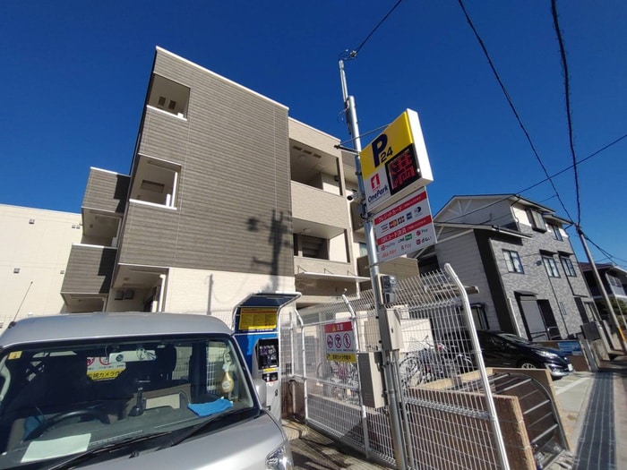 フジパレス栗山公園の物件外観写真