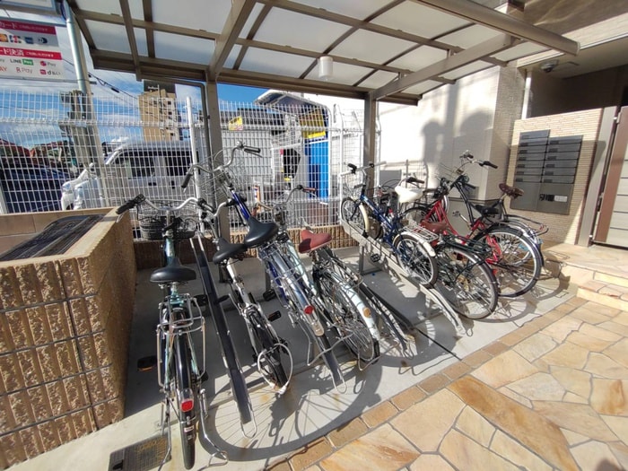 フジパレス栗山公園の物件外観写真