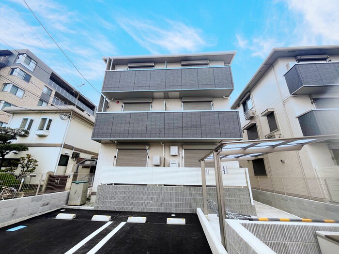 ヴェラ　ブランカの物件外観写真