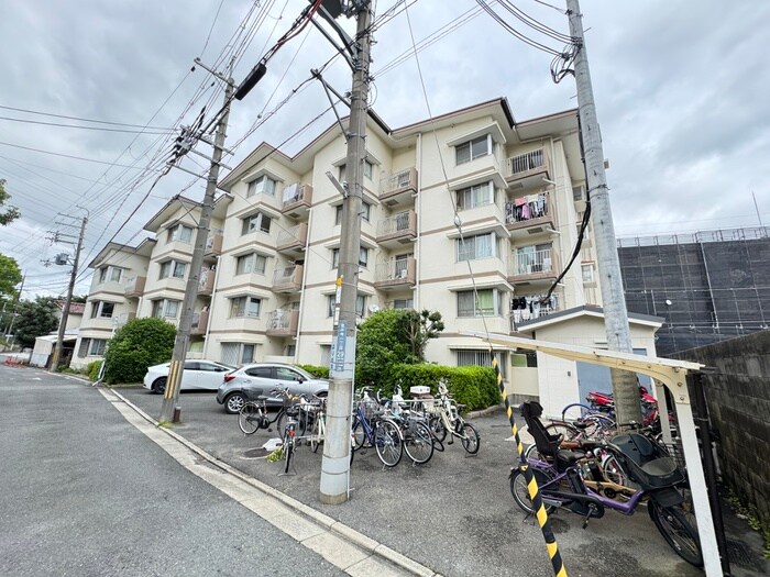 佐井寺ハイツの物件外観写真