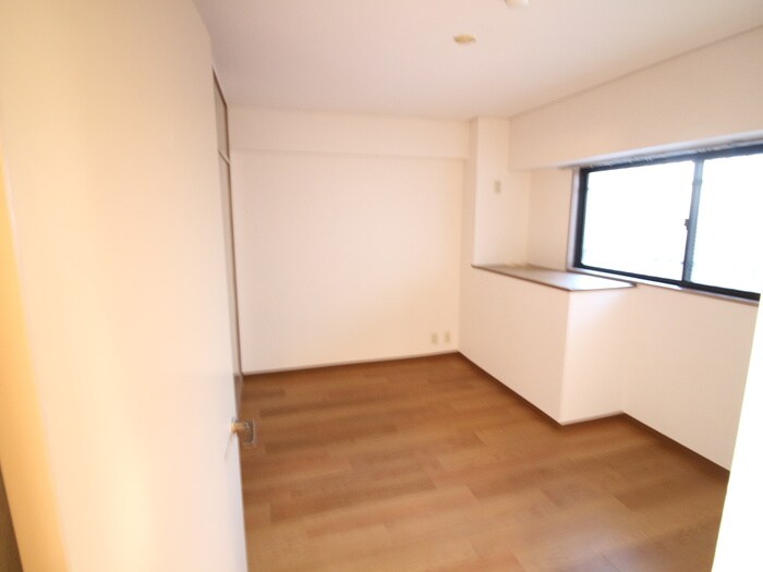 メルヴェユ伊丹の物件内観写真