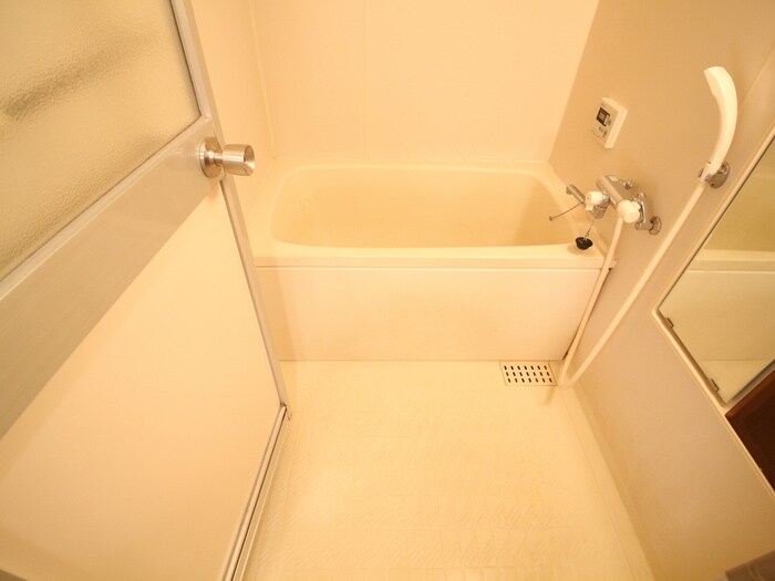 メルヴェユ伊丹の物件内観写真