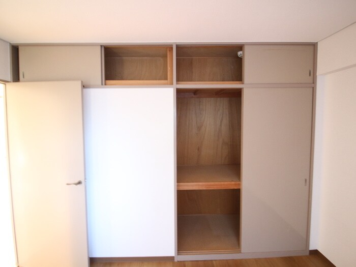 メルヴェユ伊丹の物件内観写真