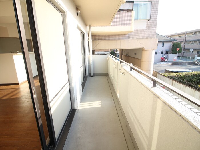 メルヴェユ伊丹の物件内観写真