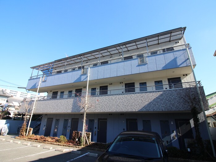 ル－ツウエストガ－デンの物件外観写真