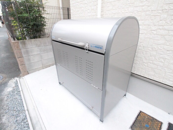 ノイヴェル長瀬の物件外観写真