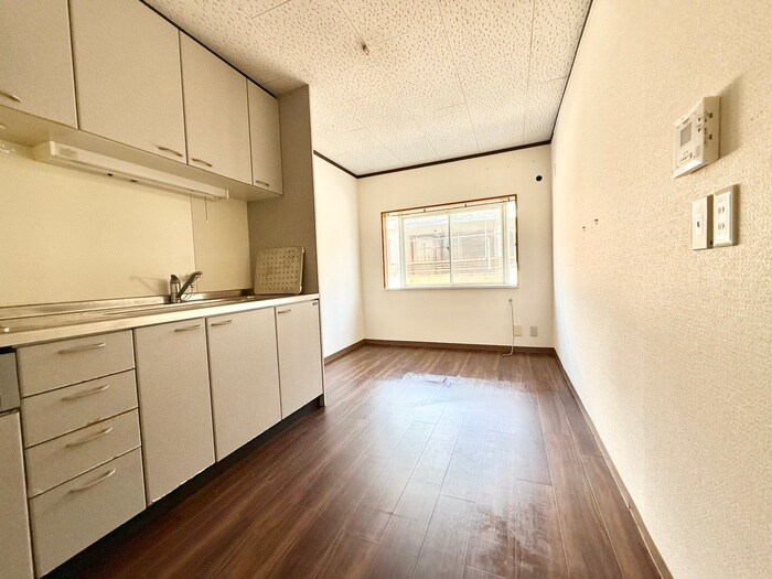 南中振２丁目戸建の物件内観写真