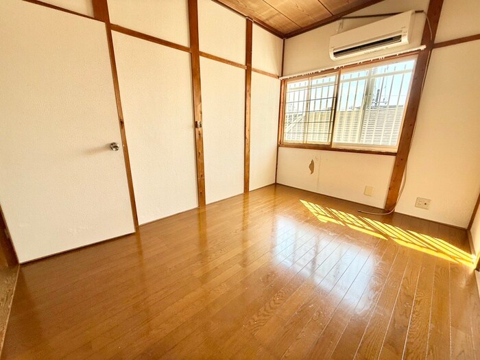 南中振２丁目戸建の物件内観写真