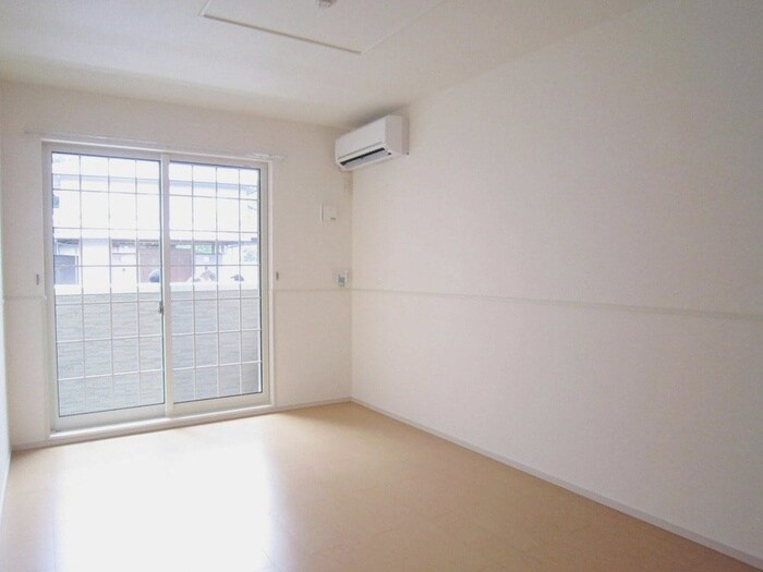 カルム　エレガンスの物件内観写真