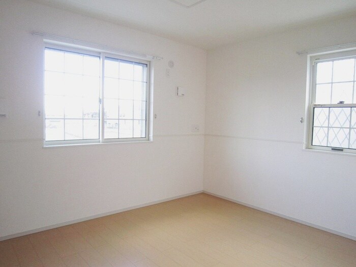 カルム　エレガンスの物件内観写真