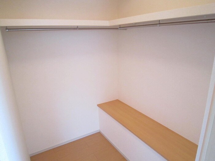 カルム　エレガンスの物件内観写真