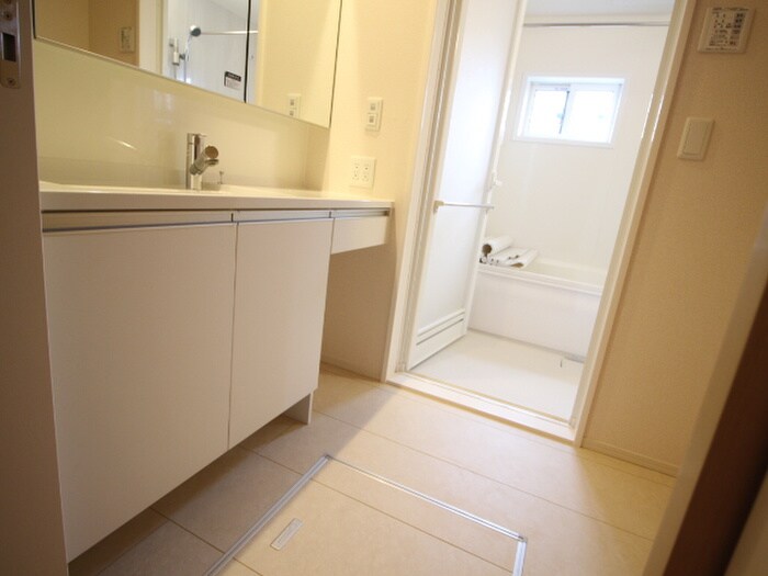 エーデルハイム南端の物件内観写真