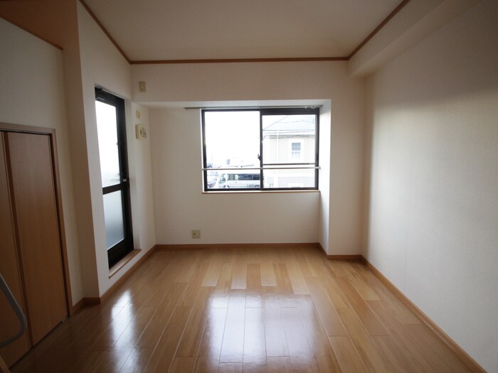 アヴェニューの物件内観写真