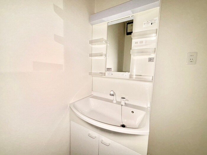 KTIレジデンス西三荘Ⅱの物件内観写真