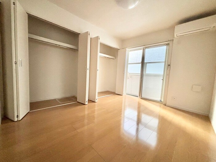 KTIレジデンス西三荘Ⅱの物件内観写真