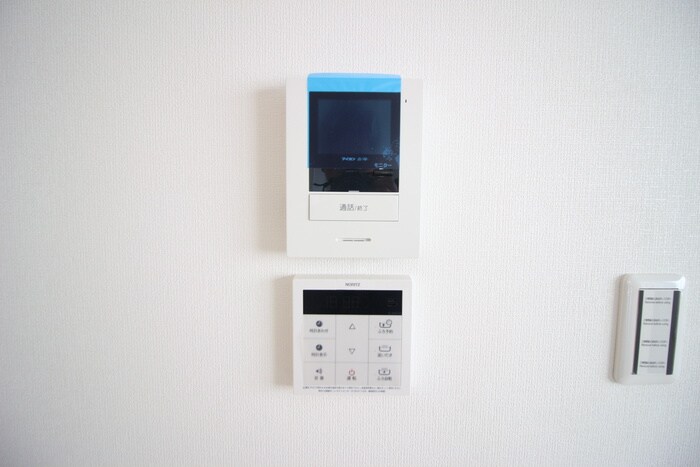 ウグイスコートの物件内観写真