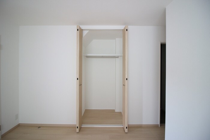 ウグイスコートの物件内観写真