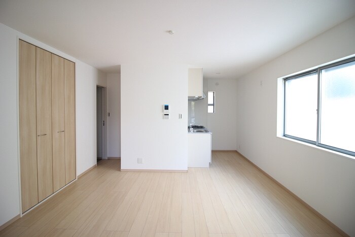 ウグイスコートの物件内観写真