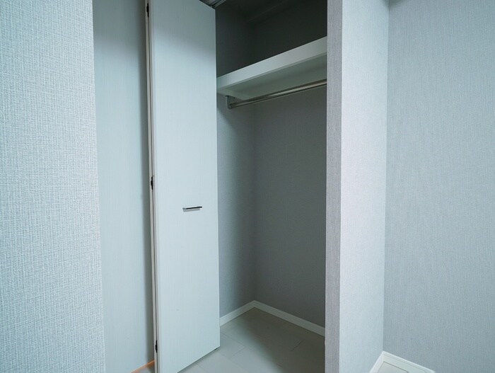 スペーシア江坂広芝町の物件内観写真