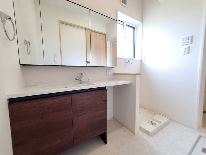 ジーヴォシグマ桃山の物件内観写真