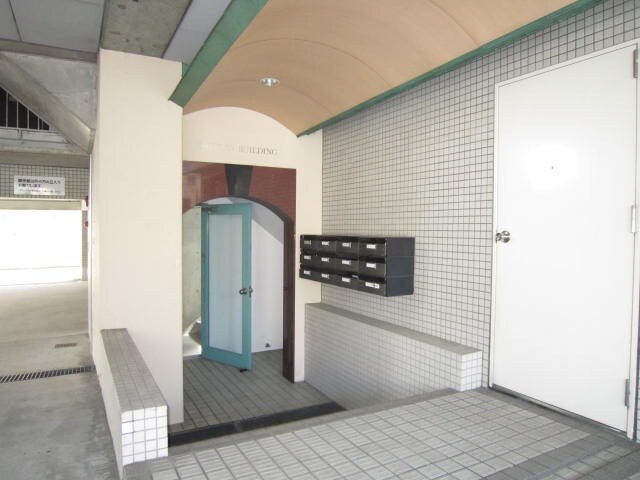 ラッフルズビルの物件外観写真