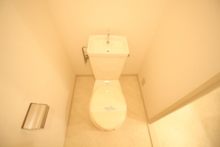 ラッフルズビルの物件内観写真