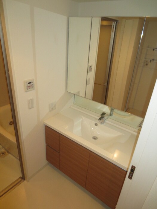 ザ・千里タワー（2402）の物件内観写真