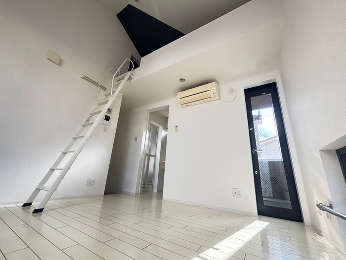 パロス山本通りの物件内観写真