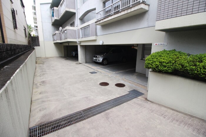 プチドエル修学院の物件外観写真