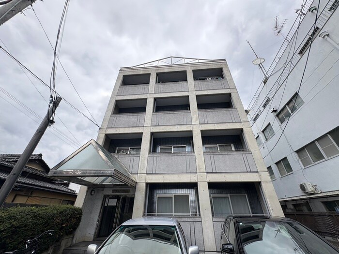 プロスパコートの物件外観写真