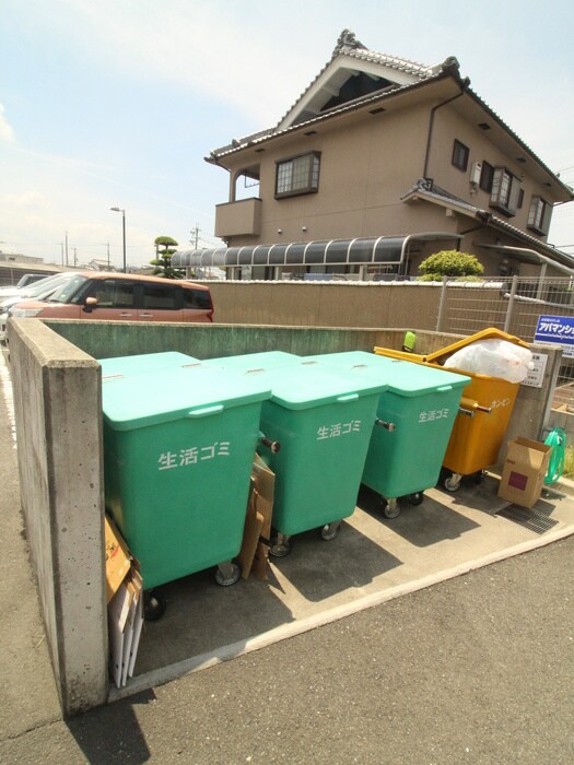 ヴィスタシアの物件外観写真