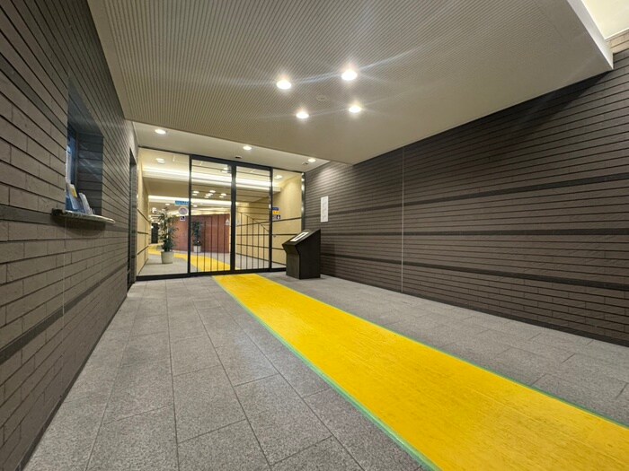 ルネス・ピース四条烏丸(707)の物件外観写真