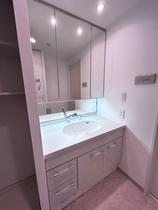 ルネス・ピース四条烏丸(707)の物件内観写真