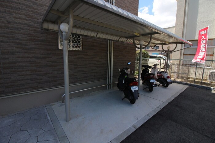 クレール宝塚の物件外観写真