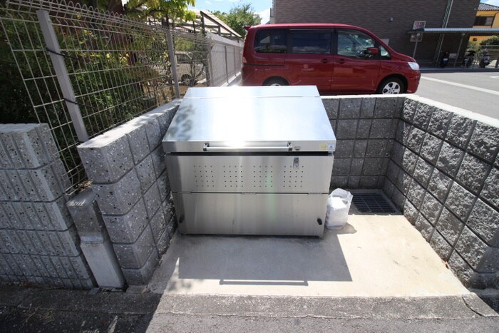 クレール宝塚の物件外観写真