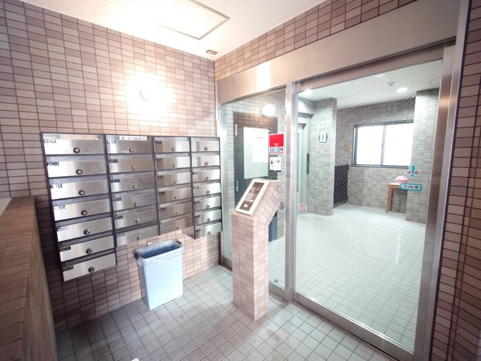 フラット２１の物件外観写真