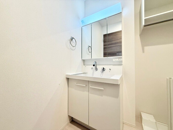 リニュエラ香里園町の物件内観写真