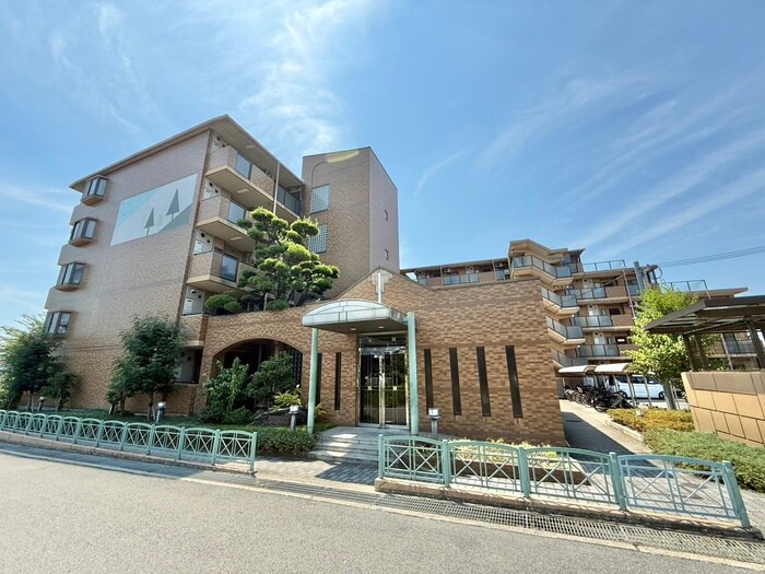 グリーンサム壱番館の物件外観写真