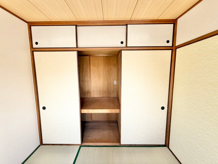 グリーンサム壱番館の物件内観写真