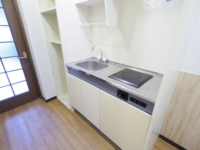 クロ－バ－36の物件内観写真