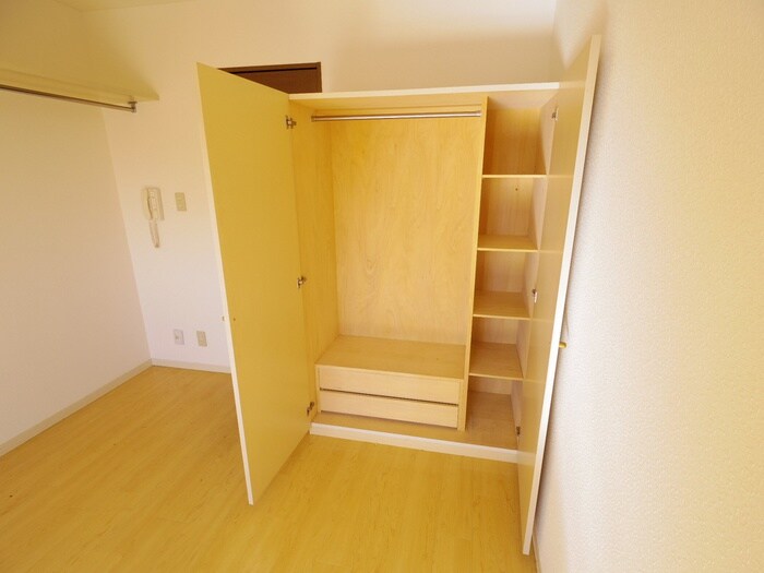 クロ－バ－36の物件内観写真