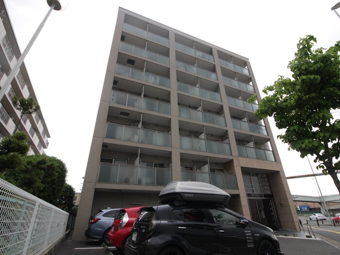 エリーフラッツ桂南の物件外観写真