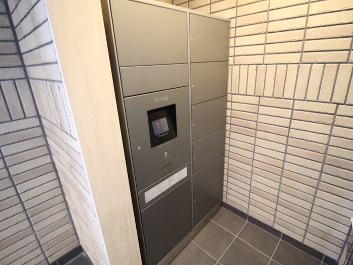 アークグラン大阪WESTの物件外観写真