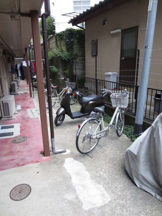 シティ ヴィラ法然院の物件外観写真