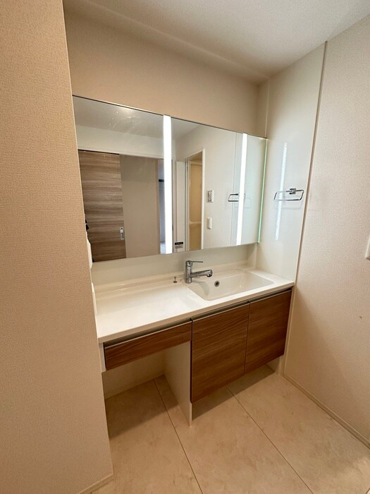 メゾン・ソネット二条新町の物件内観写真