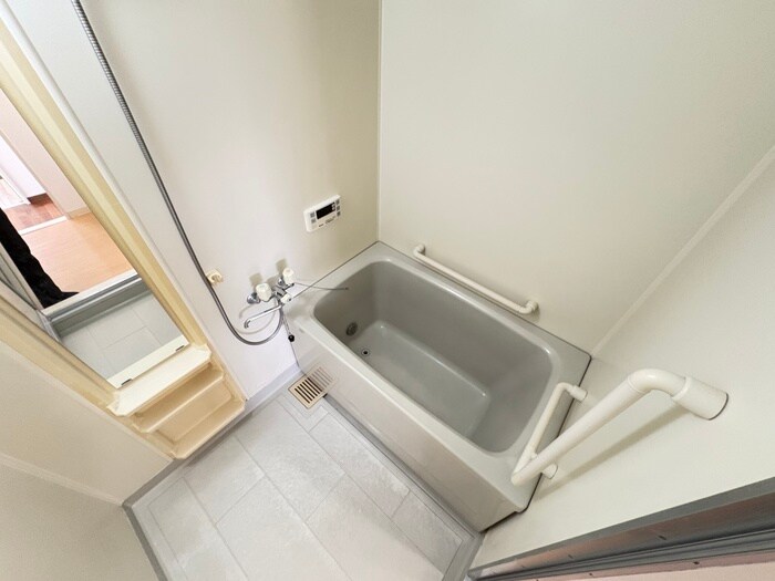 リバ－ジョイントⅡの物件内観写真