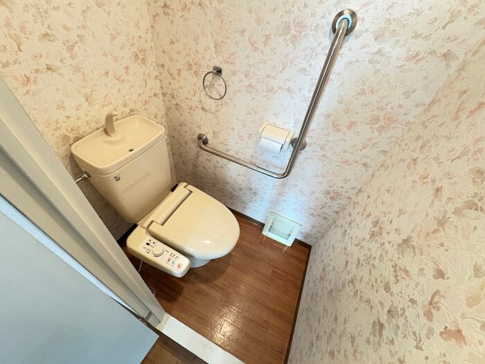 リバ－ジョイントⅡの物件内観写真